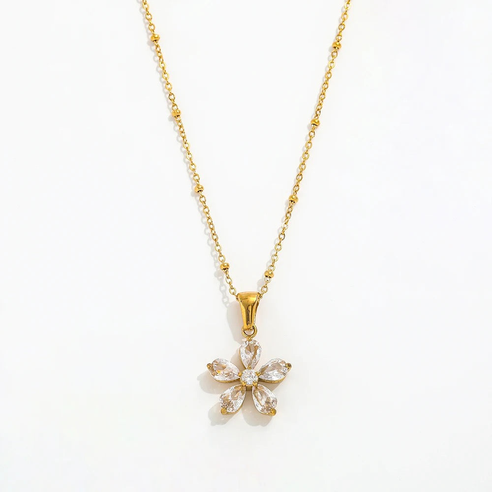 18kt Gold Plated Rolo Chain Dainty Daisy Flower Pendant Necklace
